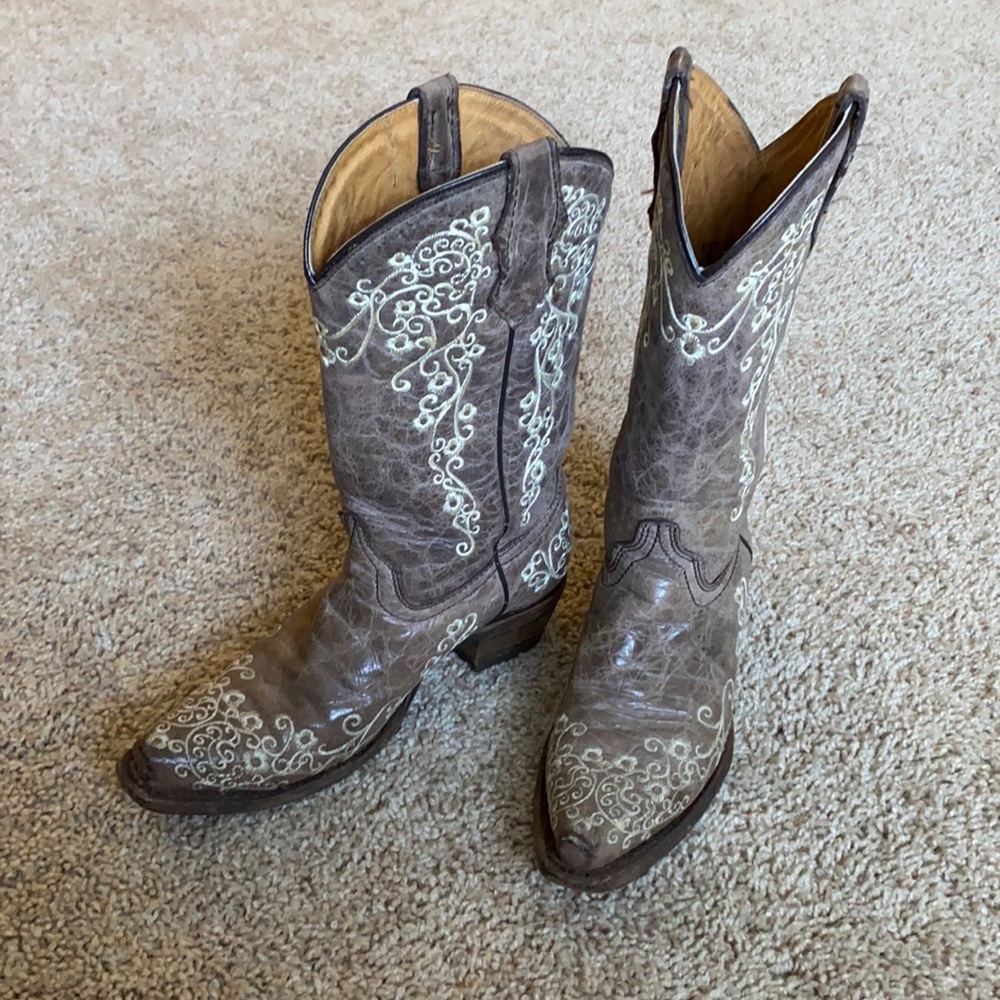 Corral Embroidered Cowboy Boots